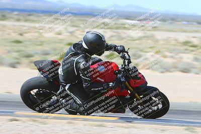 media/Mar-10-2024-SoCal Trackdays (Sun) [[6228d7c590]]/8-Turn 9 Inside (1140am)/